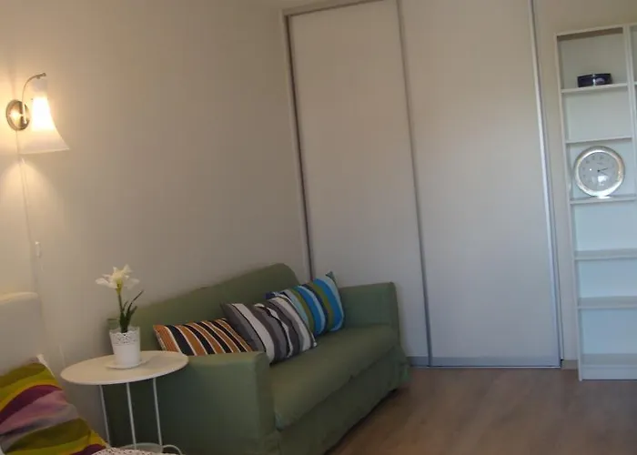 Vlados Aprtamentai *